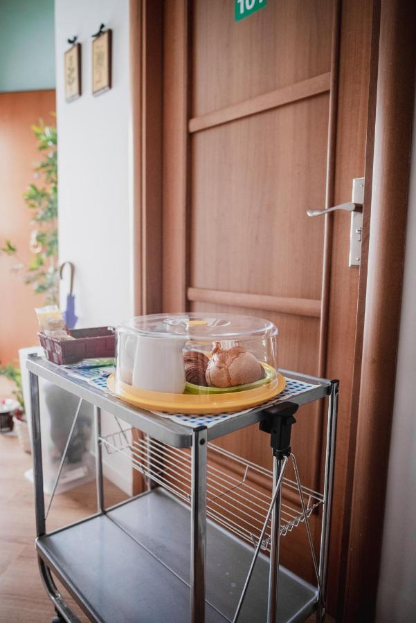 Casa Lena B&B Наполи Екстериор снимка